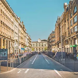 Appartement Cosy Sur La Prestigieuse Rue Faidherbe, A Deux Pas De La Gare Flandre, Rijsel
